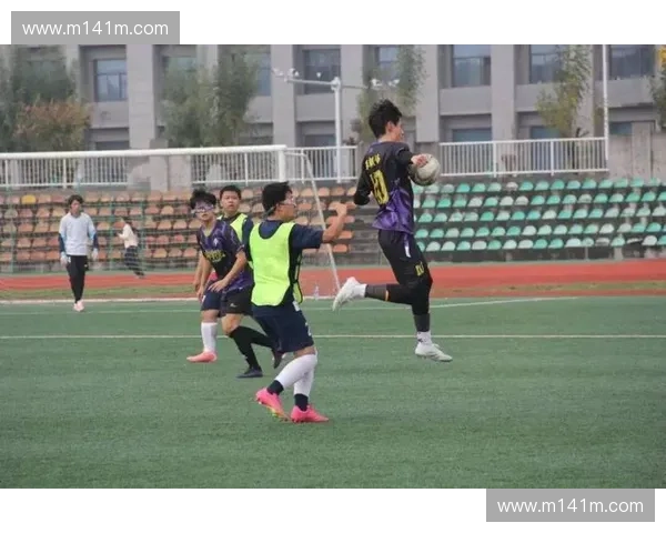 凝聚青春力量共筑绿茵梦想江西大学生足球联赛激发校园体育新活力